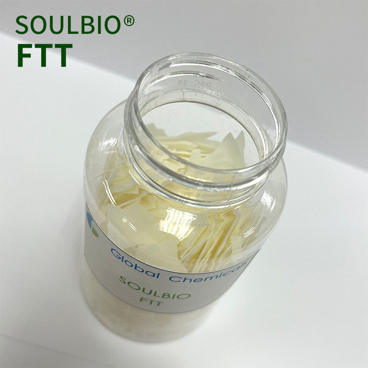 Zayıf Kationik Yumuşatıcı SOULBIO FTT, düşük sararmaya sahip kumaşa yumuşak, pürüzsüz ve tam bir sapı kazandırır